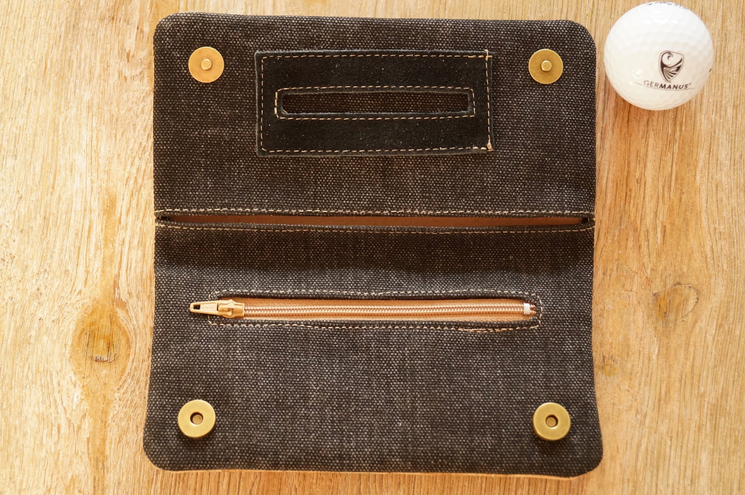 GERMANUS Tabaktasche Pouch - Cork aus Kork - Schwarz