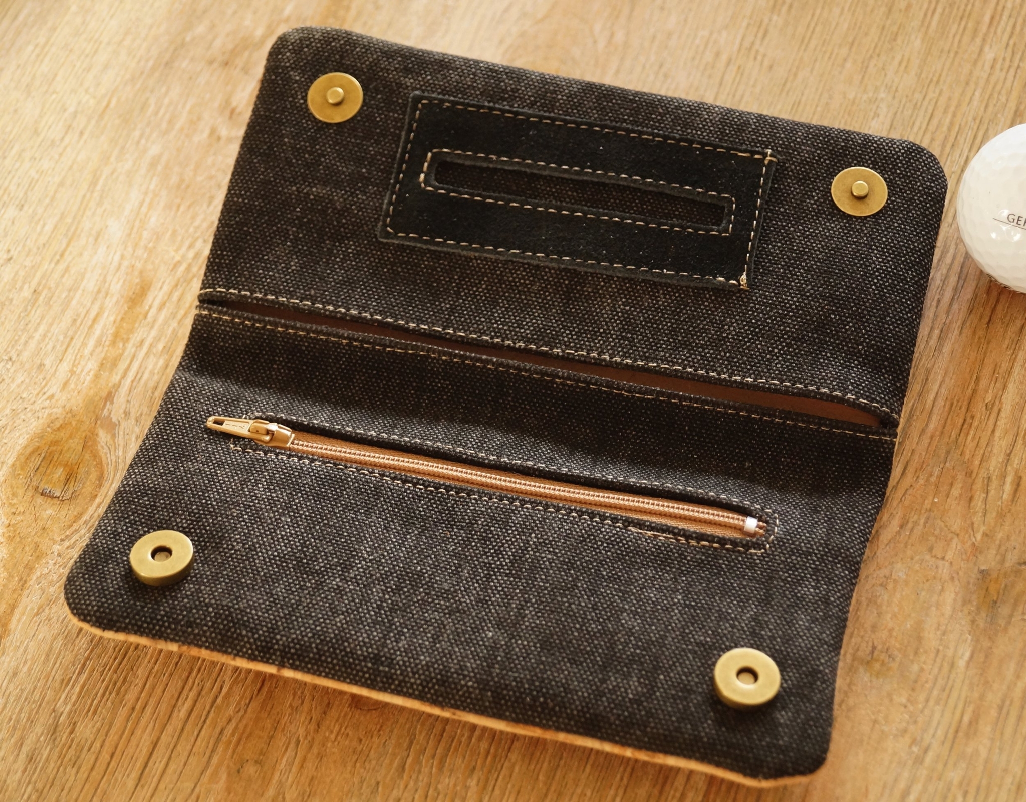 GERMANUS Tabaktasche Pouch - Cork aus Kork - Schwarz