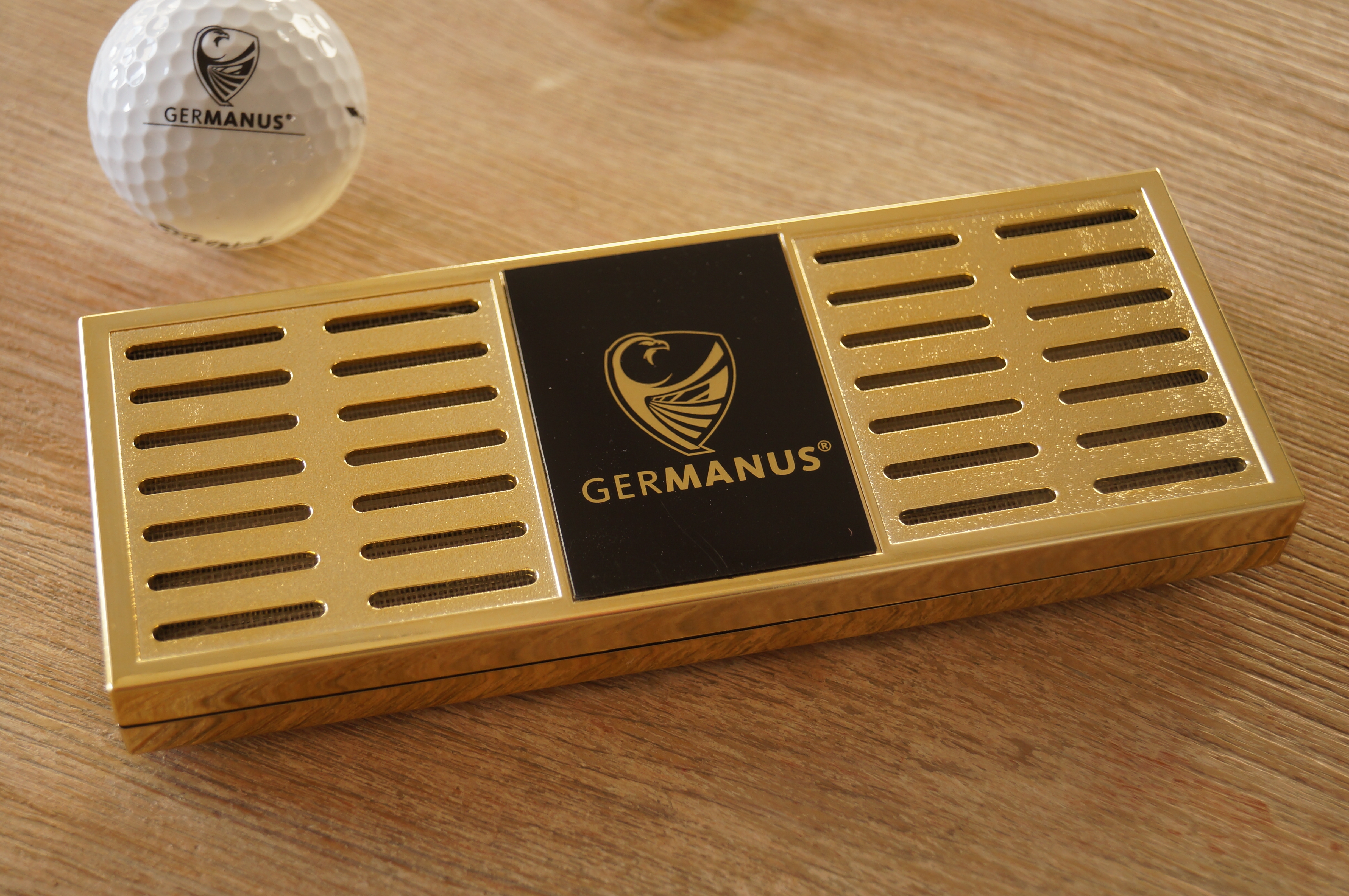 GERMANUS Pad Humidor Cigar Crystal Humidifier - XL