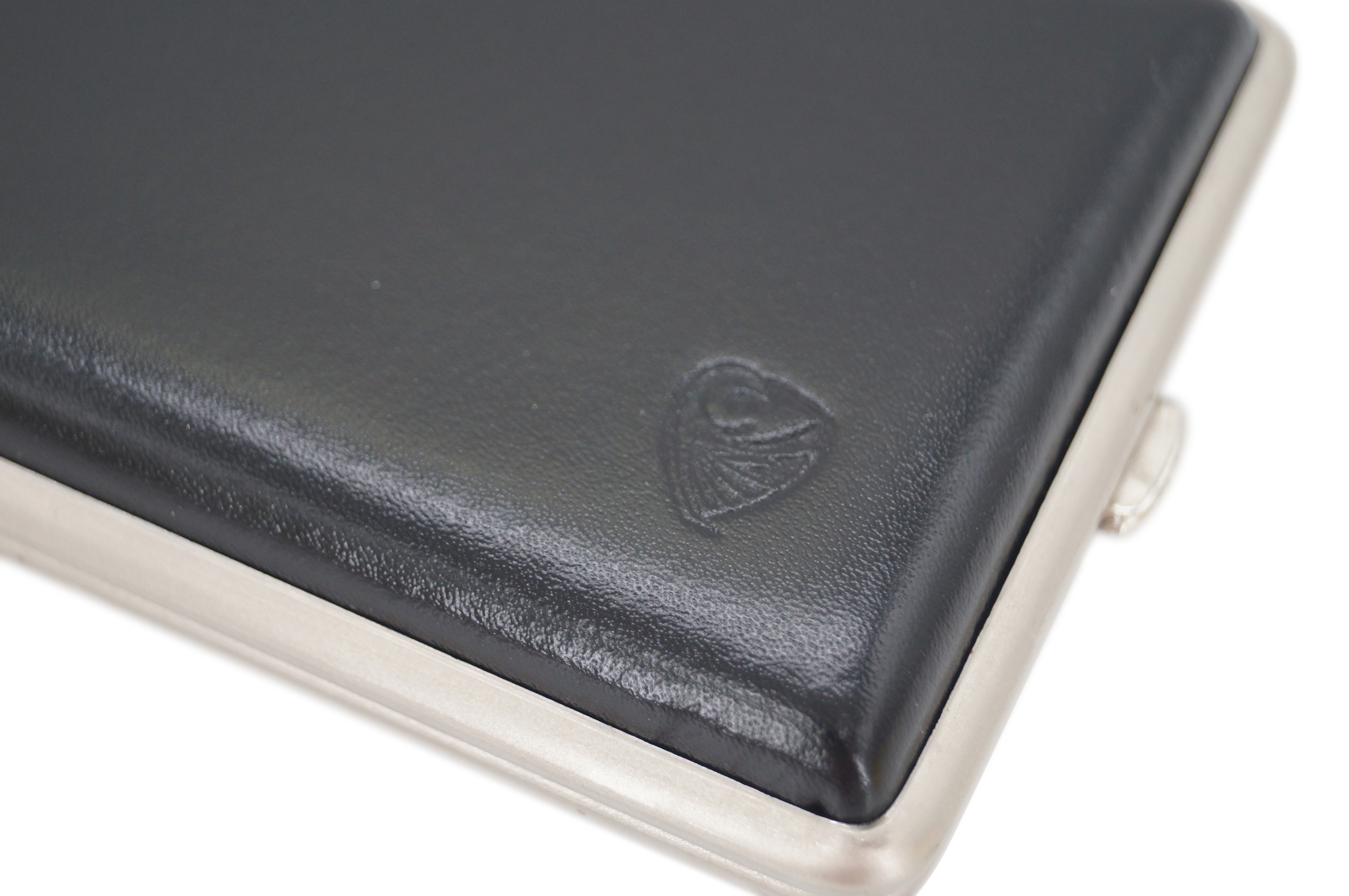 GERMANUS Zigarettenetui für Zigaretten 100 mm Metall Korpus mit Leder Bezug - Made in Germany  - Schwarz Long Size, Long, King Size 100