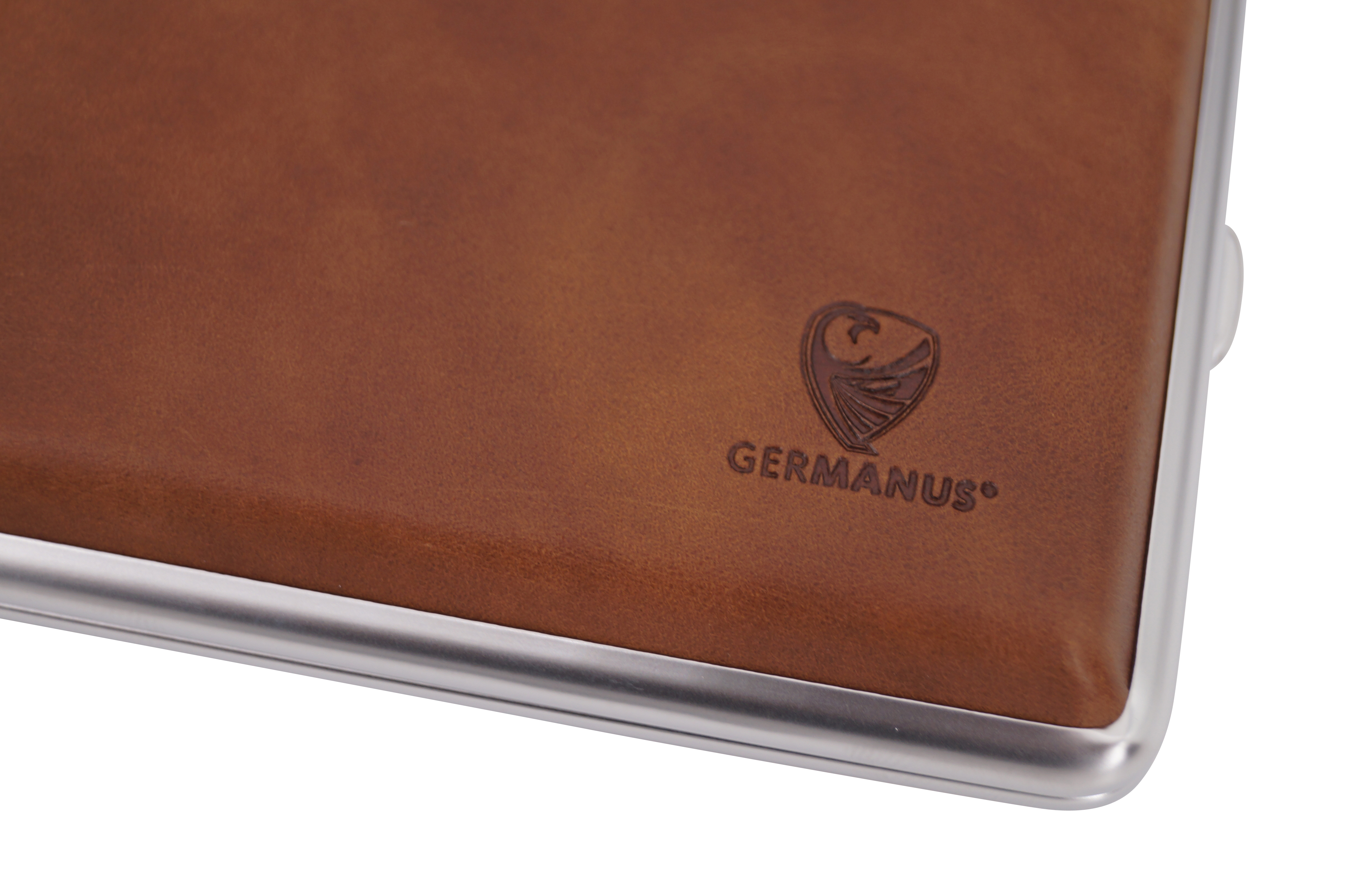 GERMANUS Zigarettenetui Metall Korpus mit Leder Bezug - Design Wildes Rind IV
