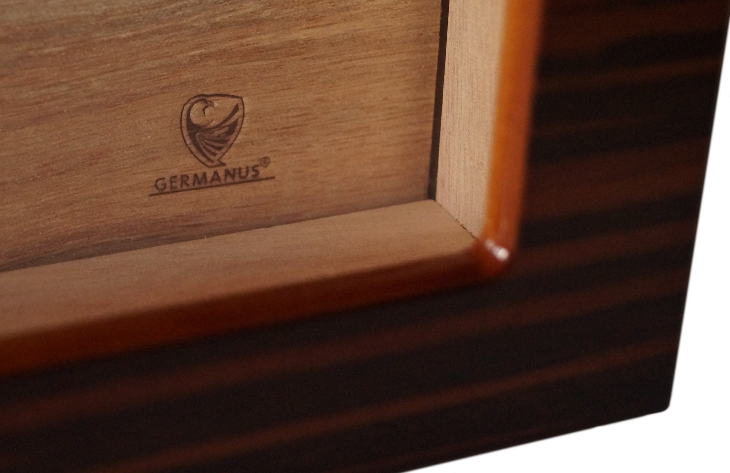 B-Quality: The Cube Dravus II Cigar Humidor Cabinet, No. 050